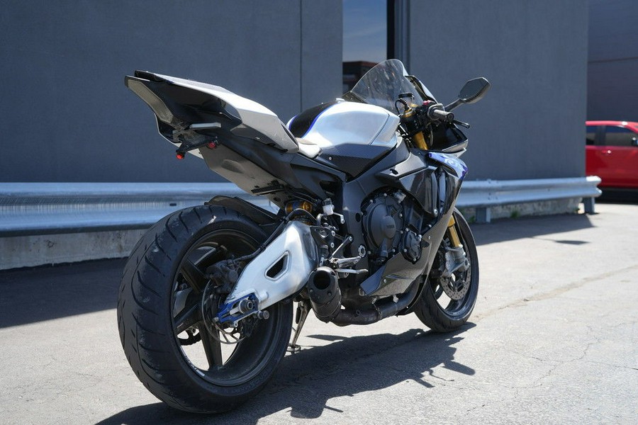 2018 Yamaha YZF-R1M
