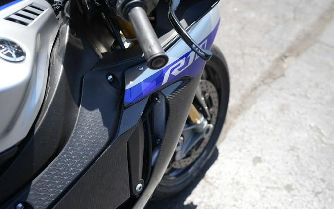2018 Yamaha YZF-R1M