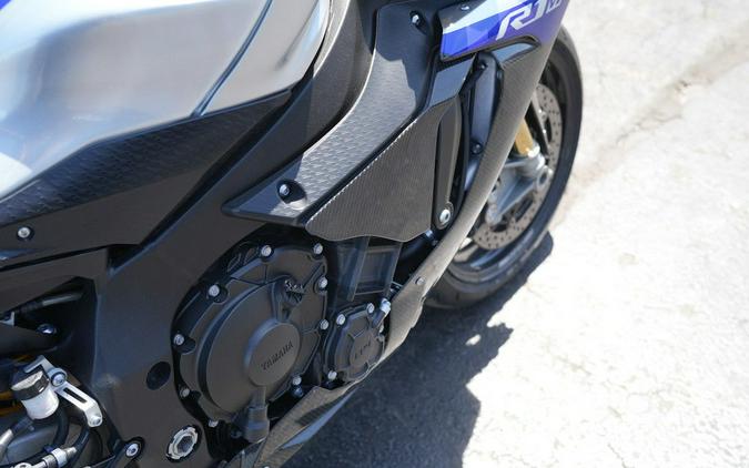 2018 Yamaha YZF-R1M