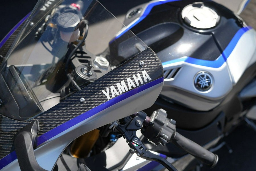 2018 Yamaha YZF-R1M
