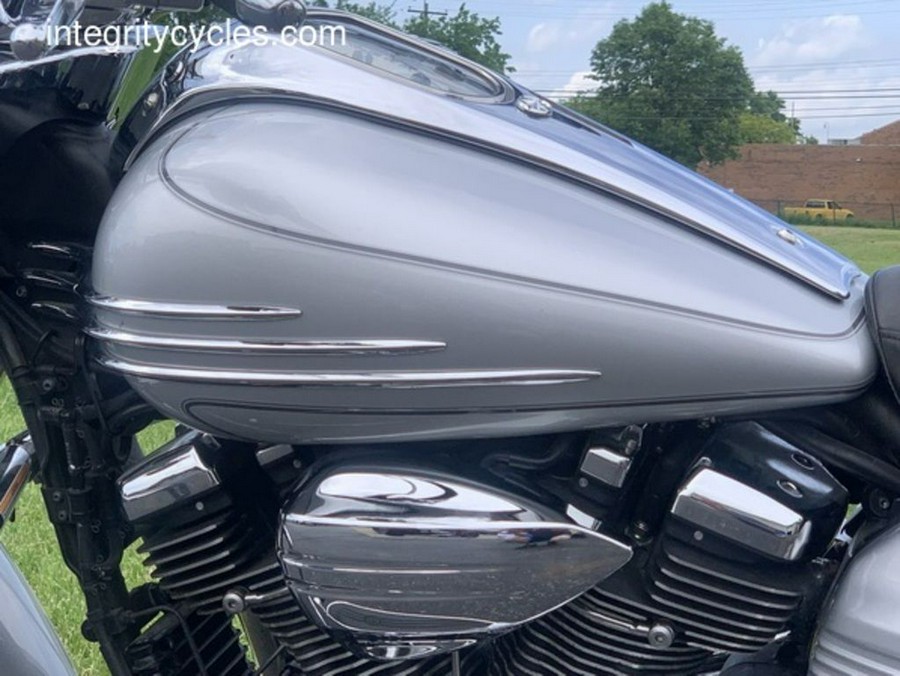 2009 Yamaha Roadliner S