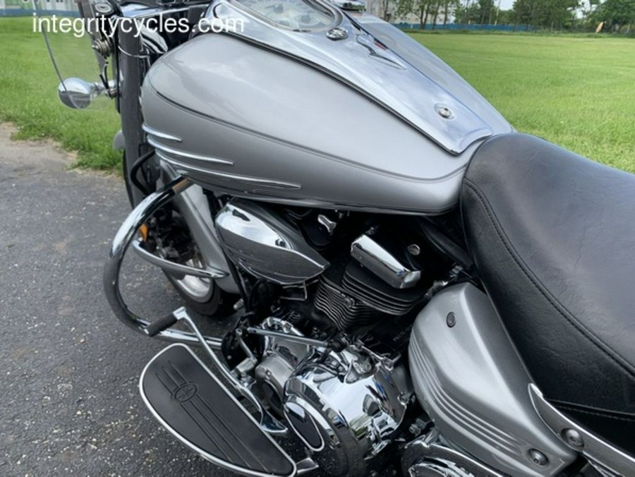 2009 Yamaha Roadliner S