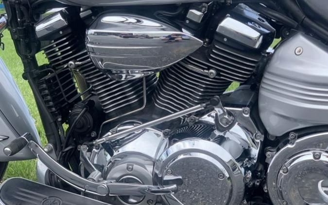 2009 Yamaha Roadliner S