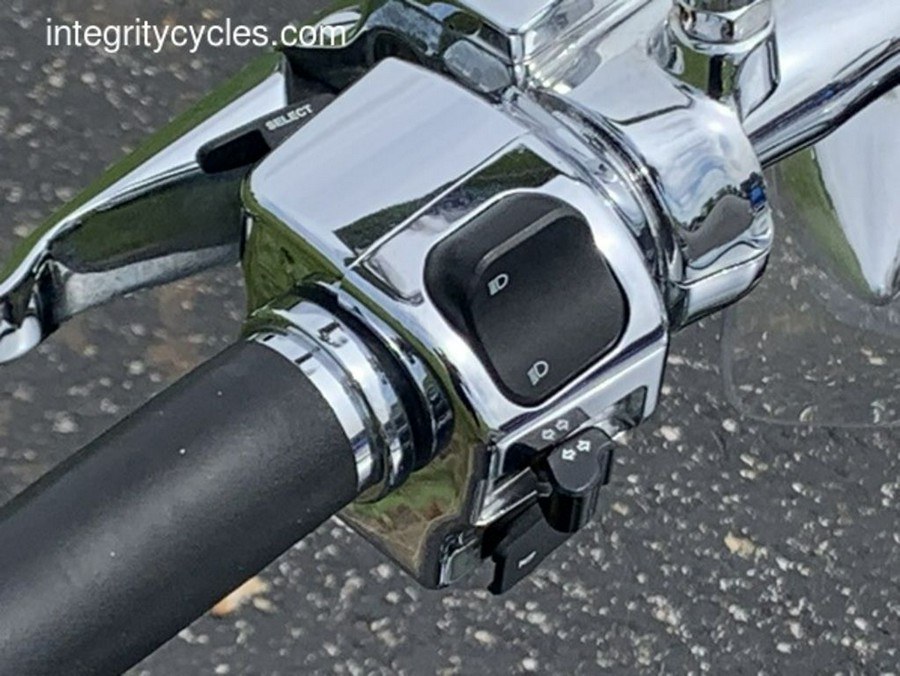 2009 Yamaha Roadliner S