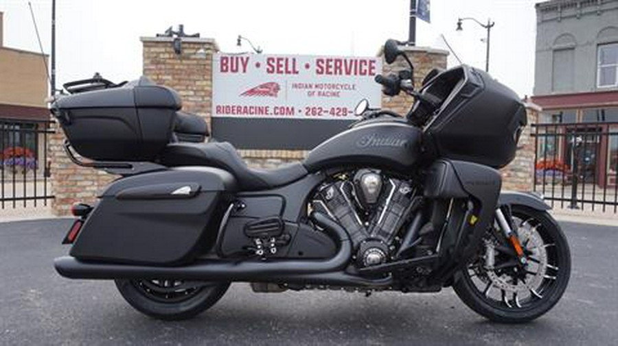 2023 Indian Motorcycle Pursuit® Dark Horse® with Premium Package