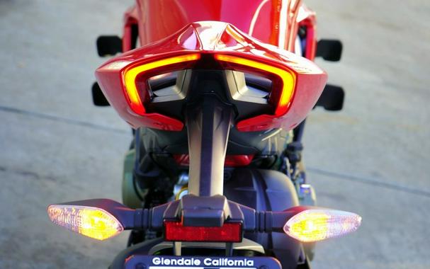 2024 Ducati Streetfighter V4 Red