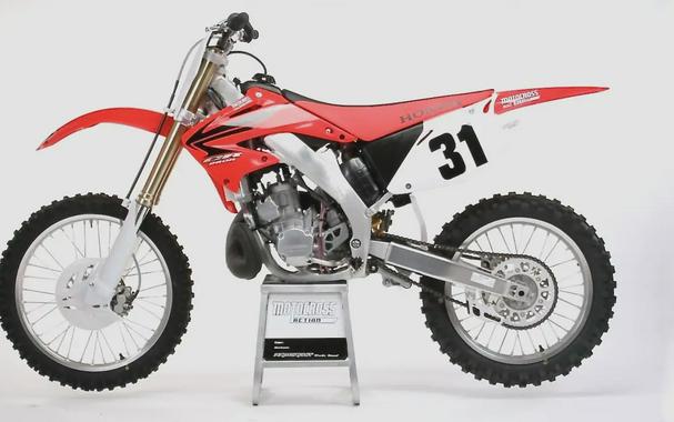 TWO-STROKE TUESDAY: THE BEST & WORST TRAITS OF THE 2007 HONDA CR250