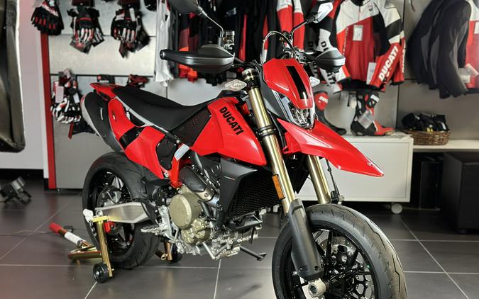 2024 Ducati HYPERMOTARD 698