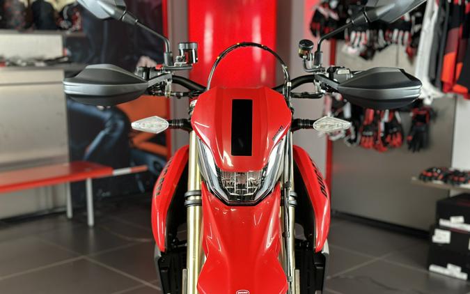 2024 Ducati HYPERMOTARD 698
