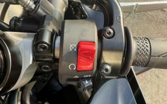 2025 Yamaha YZF-R7 R7