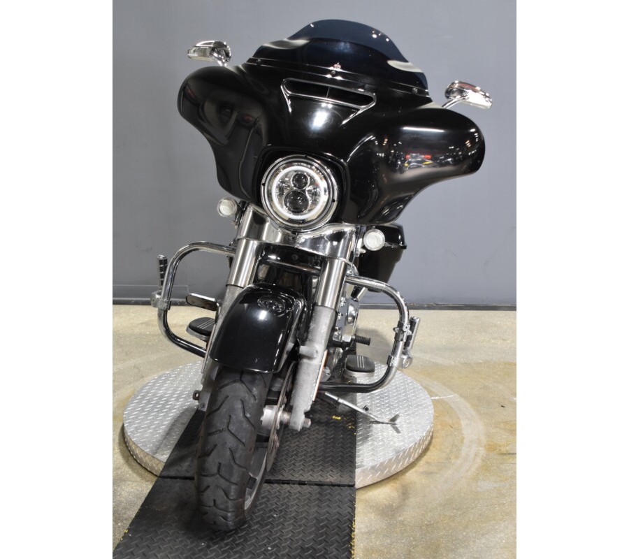 2022 Harley-Davidson Street Glide