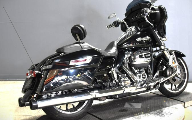 2022 Harley-Davidson Street Glide