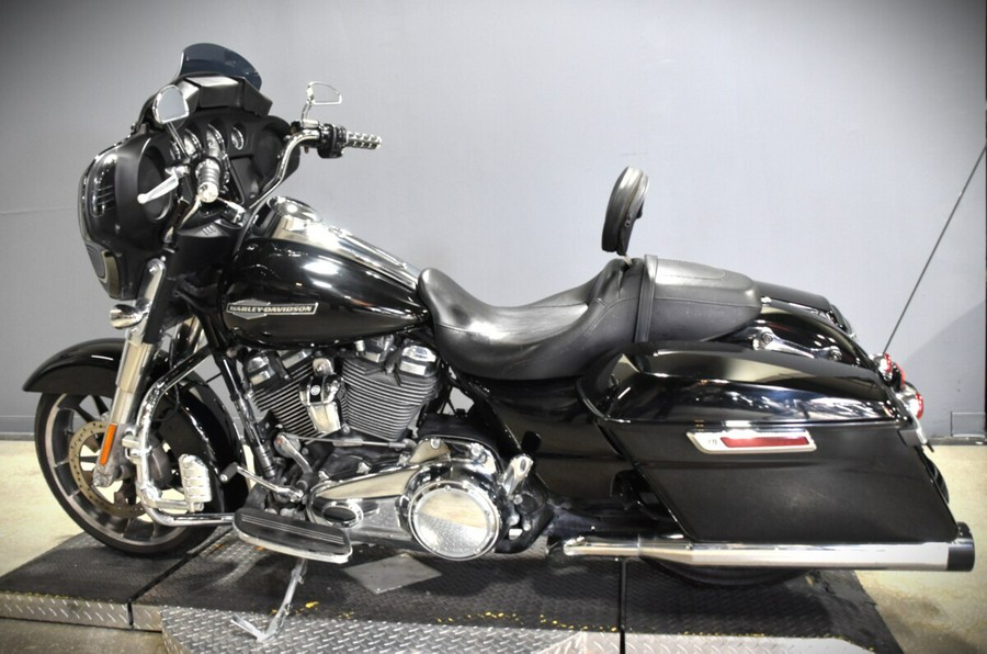 2022 Harley-Davidson Street Glide