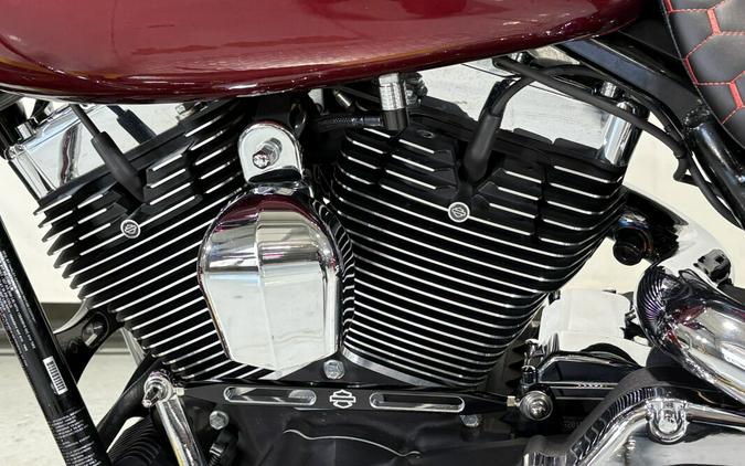 2016 Harley-Davidson® Street Glide® Special Velocity Red Sunglo