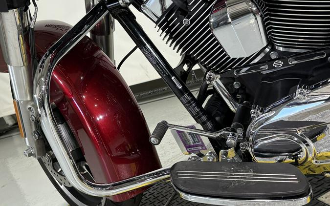 2016 Harley-Davidson® Street Glide® Special Velocity Red Sunglo