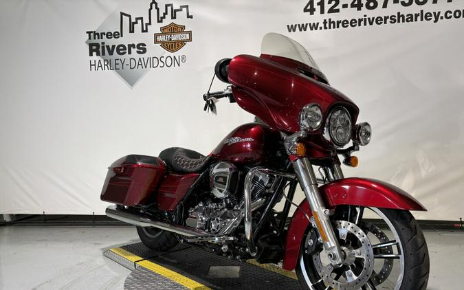 2016 Harley-Davidson® Street Glide® Special Velocity Red Sunglo