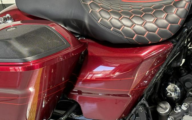 2016 Harley-Davidson® Street Glide® Special Velocity Red Sunglo