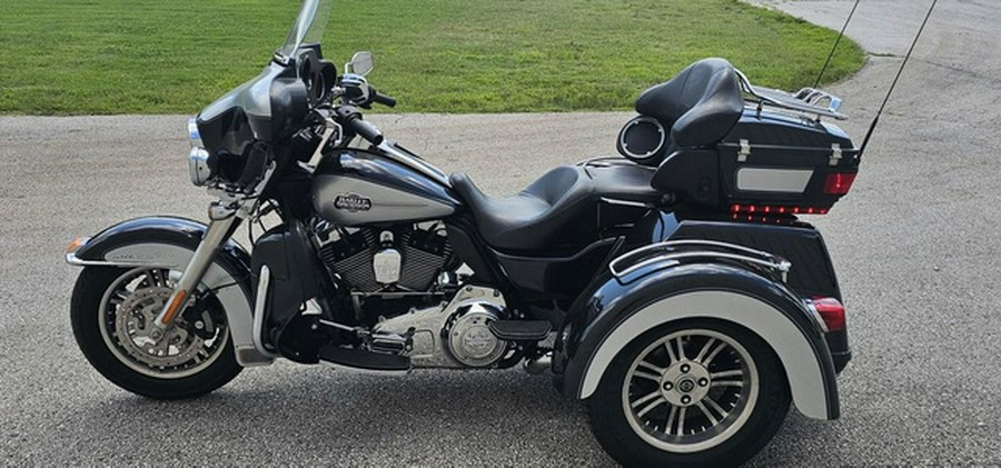 2013 Harley-Davidson FLHTCUTG - Tri Glide Ultra Classic