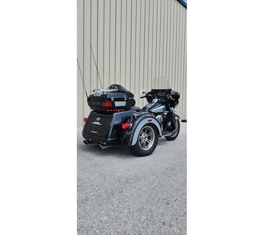 2013 Harley-Davidson FLHTCUTG - Tri Glide Ultra Classic