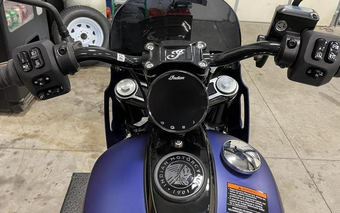 2023 Indian Motorcycle® Sport Chief Icon Spirit Blue Smoke