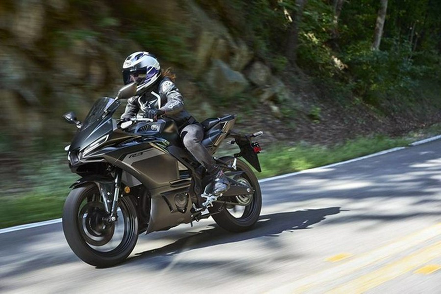 2025 Yamaha YZF R3 ABS