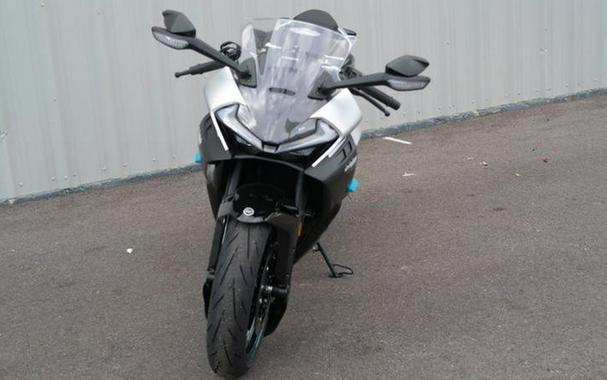 2026 CFMOTO 675SS