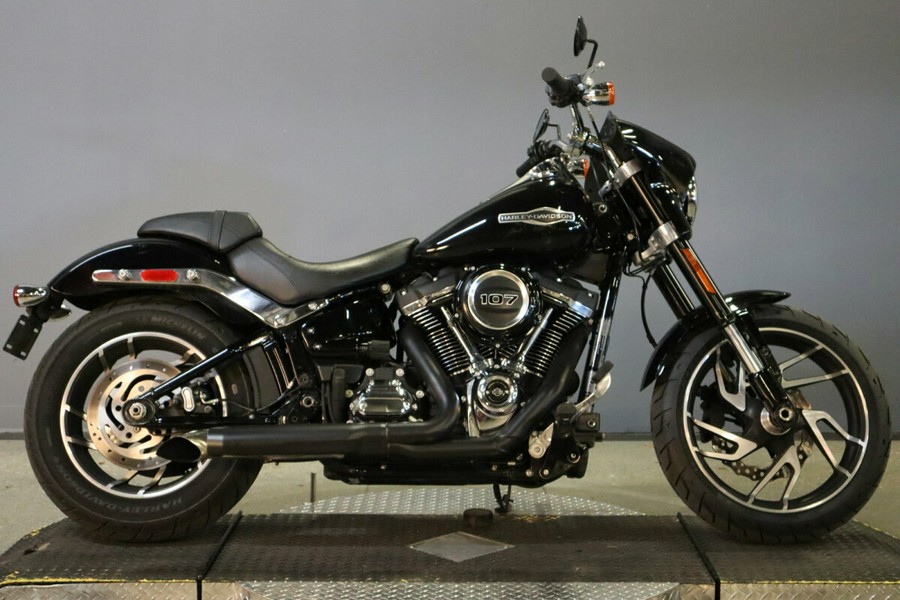 2018 Harley-Davidson Sport Glide FLSB
