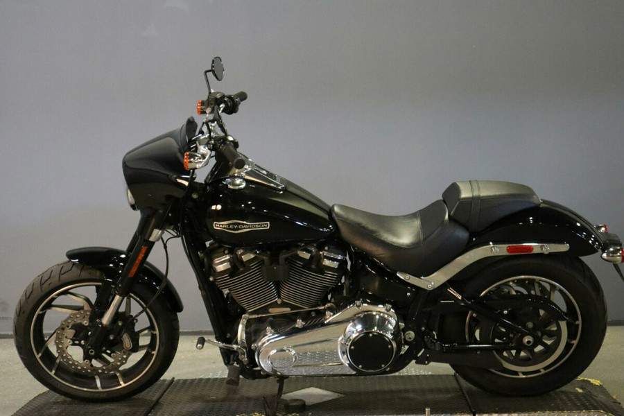 2018 Harley-Davidson Sport Glide FLSB