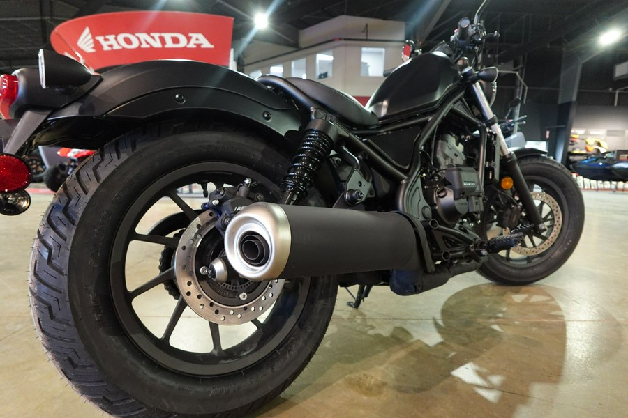 2026 Honda Rebel 300 E-Clutch
