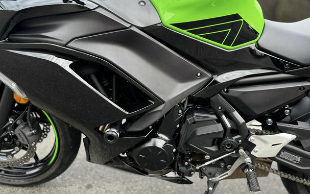 2024 Kawasaki Ninja® 650 KRT Edition ABS