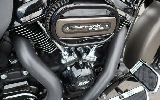 2018 Harley-Davidson FLHRXS - Road King Special
