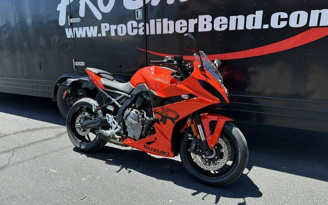 2026 Suzuki GSX-8R CA
