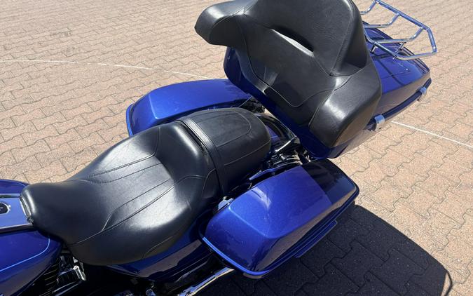 FLTRXS 2016 Road Glide® Special