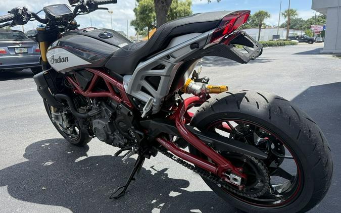 2022 Indian Motorcycle FTR R Carbon Carbon Fiber
