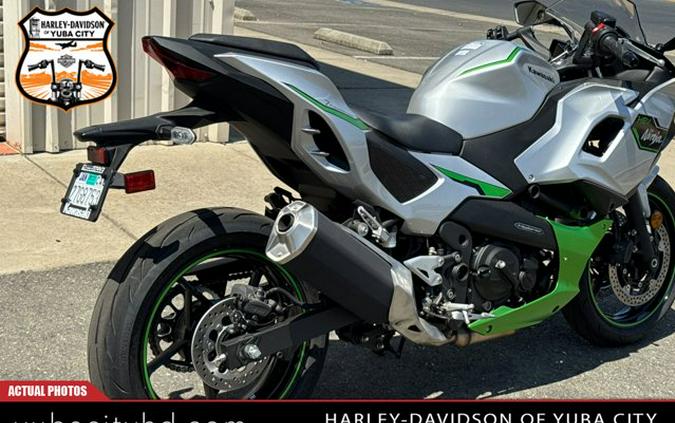2024 KAWASAKI Ninja 7 Hybrid ABS