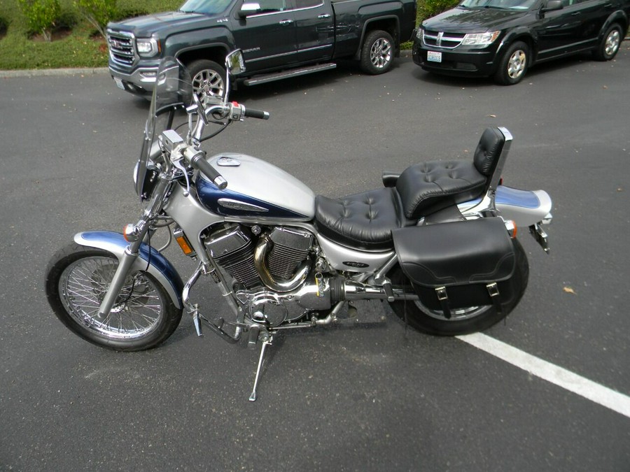 2003 Suzuki VS1400 Intruder Intruder