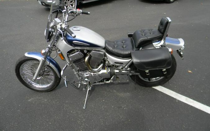 2003 Suzuki VS1400 Intruder Intruder