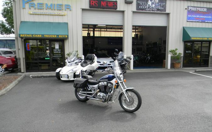 SUZUKI suzuki-vs-800-intruder Used - the parking motorcycles