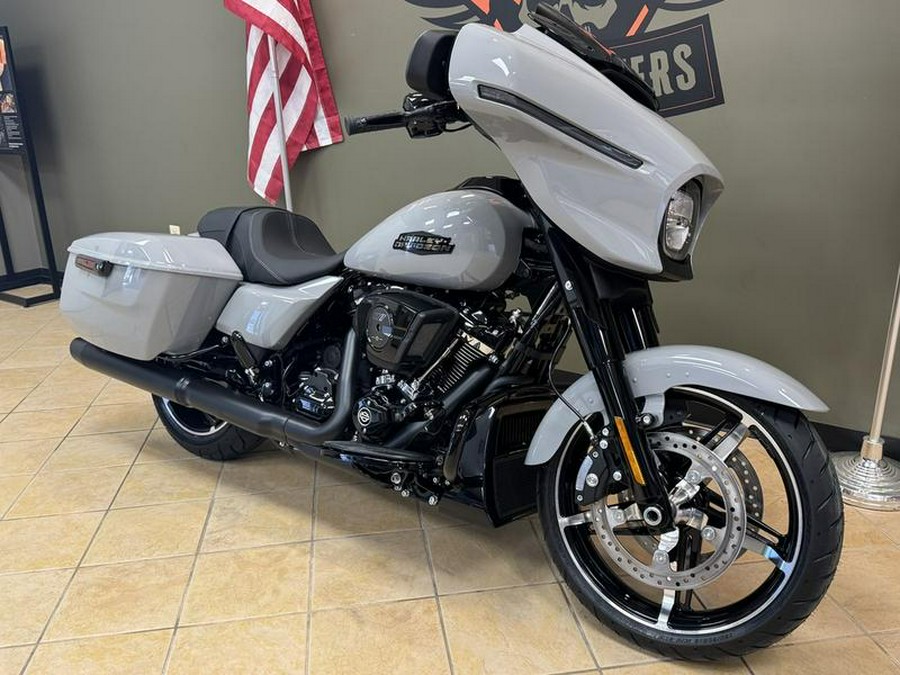 2024 Harley-Davidson® FLHX - Street Glide®