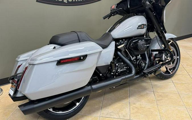 2024 Harley-Davidson® FLHX - Street Glide®