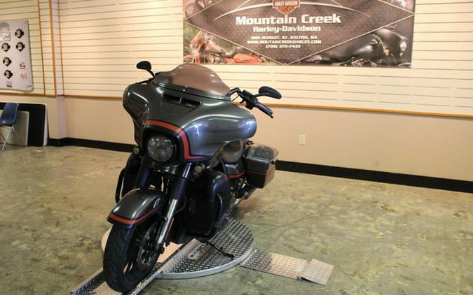 2018 Harley-Davidson FLHXSE - CVO Street Glide