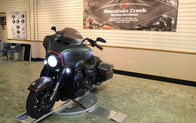 2018 Harley-Davidson FLHXSE - CVO Street Glide