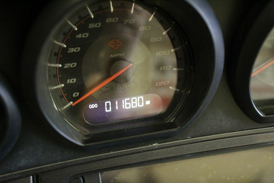 2018 Harley-Davidson FLHXSE - CVO Street Glide