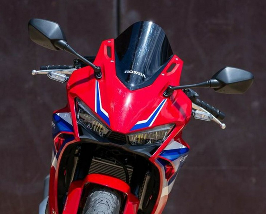 2025 Honda CBR500R
