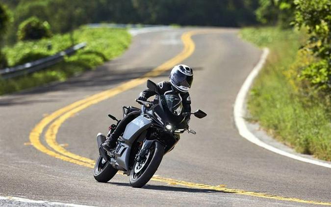 2025 Yamaha YZF R3 ABS