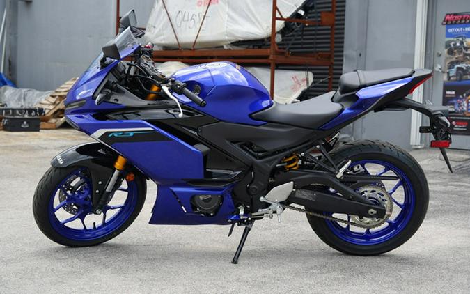 2025 Yamaha YZF R3 ABS
