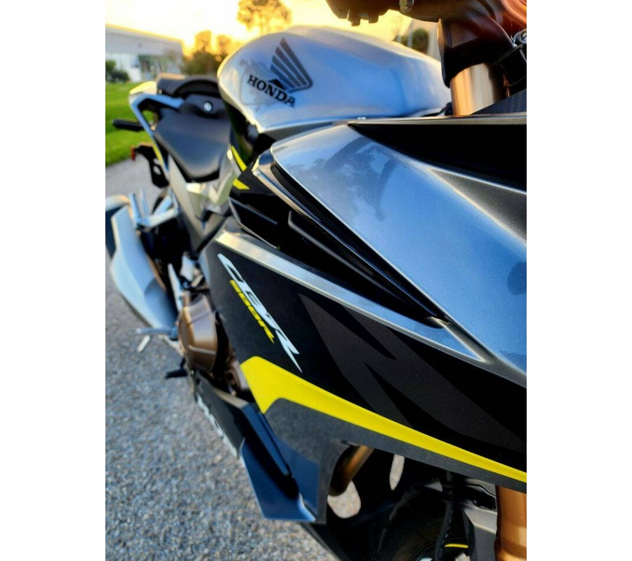 2023 Honda CBR500R