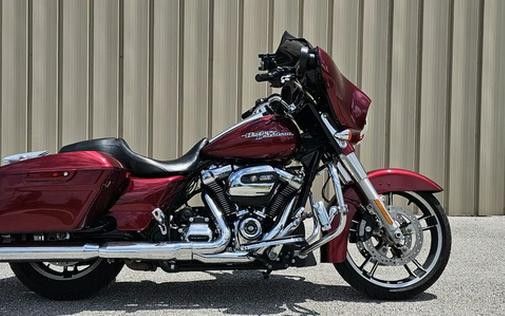 2017 Harley-Davidson Street Glide FLHXS - Special