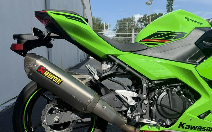 2023 Kawasaki Ninja 400 KRT Edition ABS