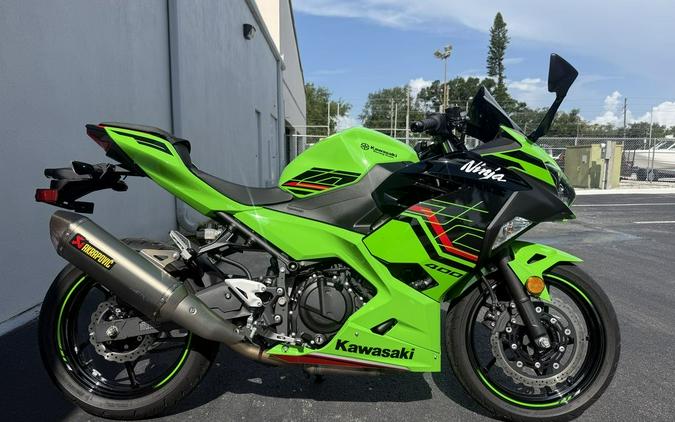 2023 Kawasaki Ninja 400 KRT Edition ABS